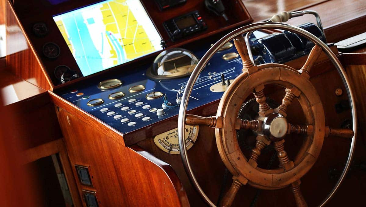 Thetis charter boat steering wheel